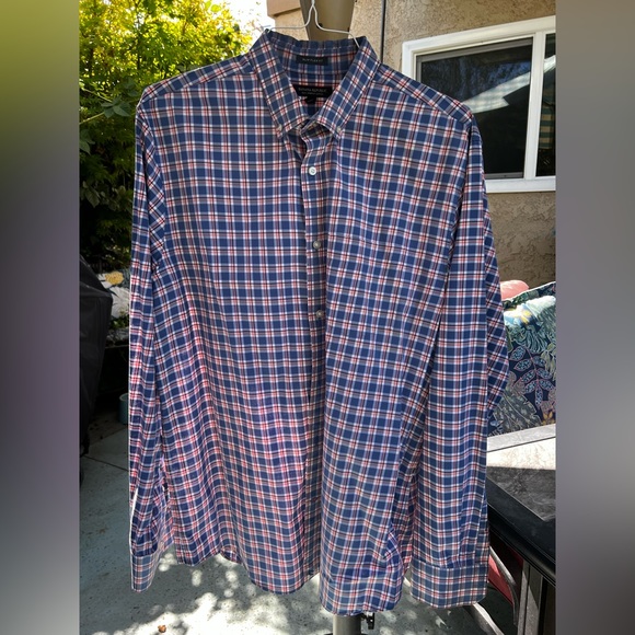 Banana Republic Mens Button Up Large | Tailored Slim Fit | Blue Red plaid - Picture 7 of 16